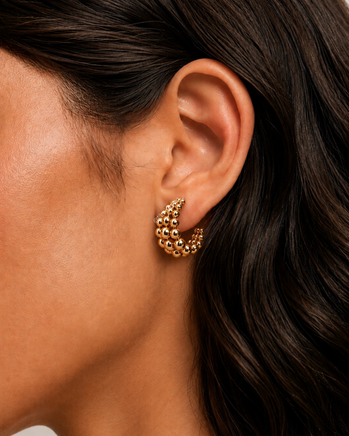 Aretes Hoop de Esferas Doradas