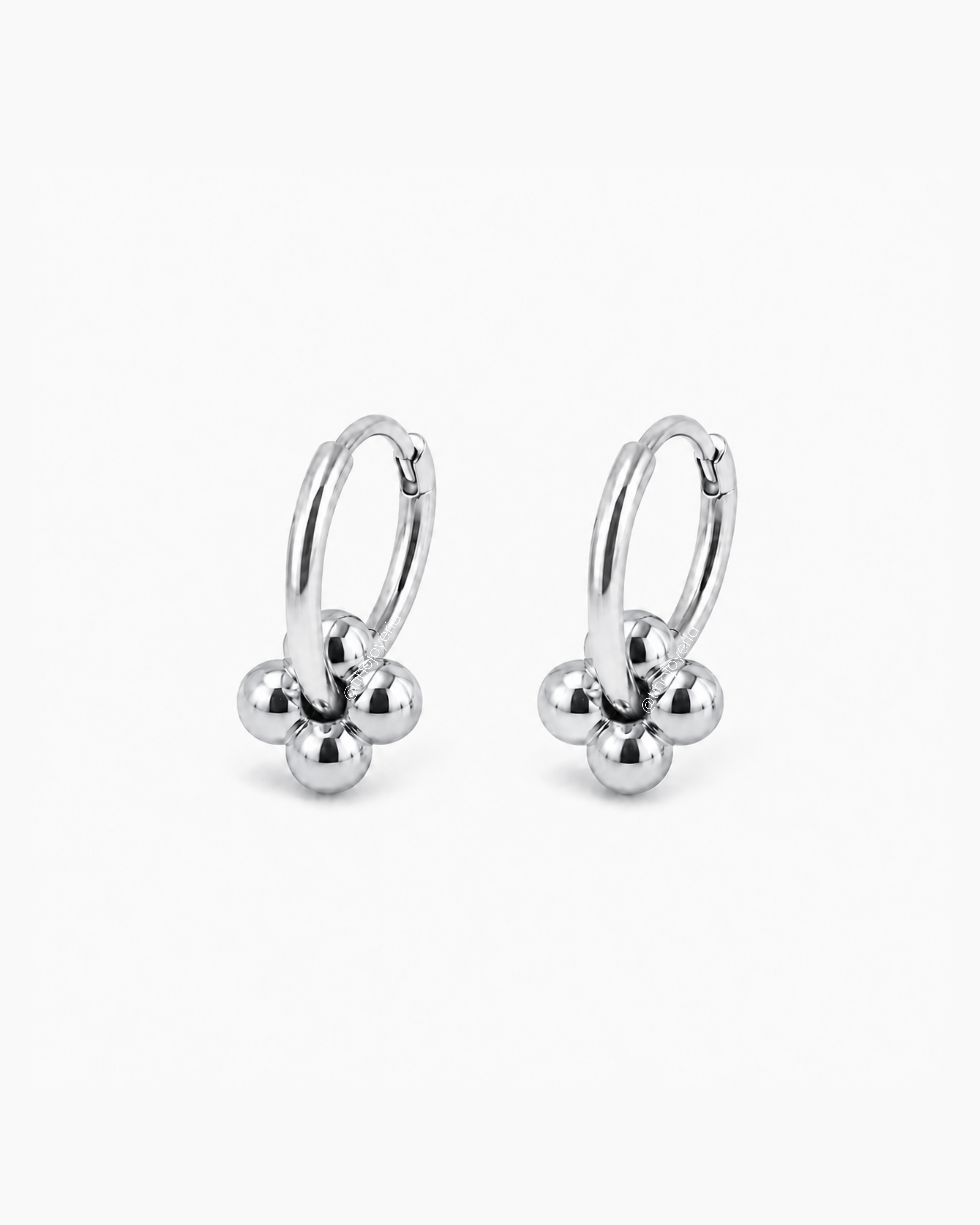 Aretes Bloom Plateados