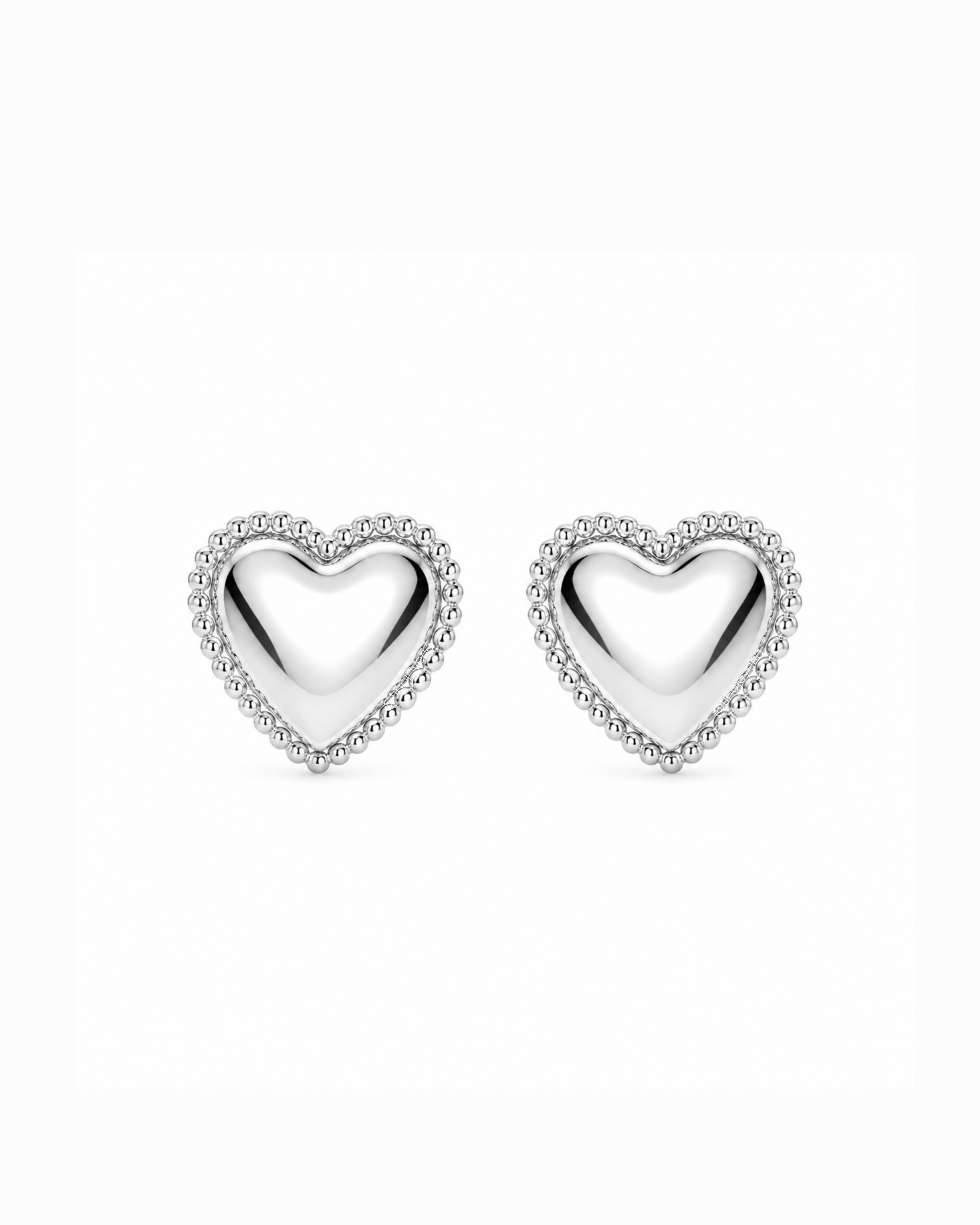 Aretes Corazón Plateados