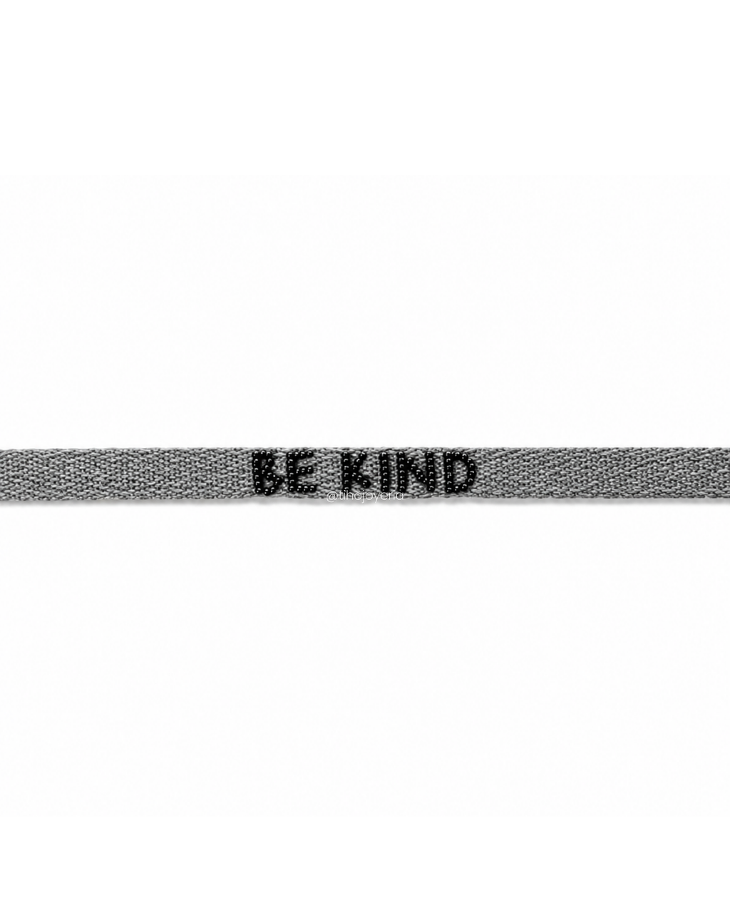 Pulsera Tela Bordada Be Kind